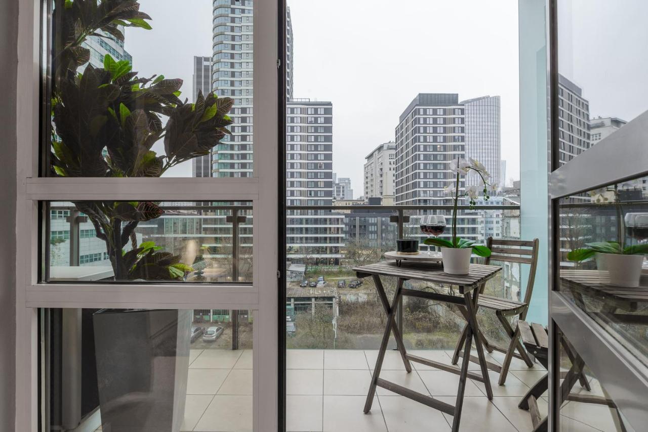 Luxury Apartments In Platinum Tower Warsaw Exterior photo